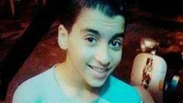 تلميذ يشنق نفسه بعد أن دوّن هذه العبارة الغامضة على جدار غرفته!