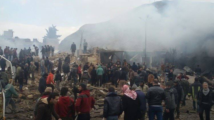 بالفيديو- عشرات القتلى والجرحى في تفجير إعزاز السورية
