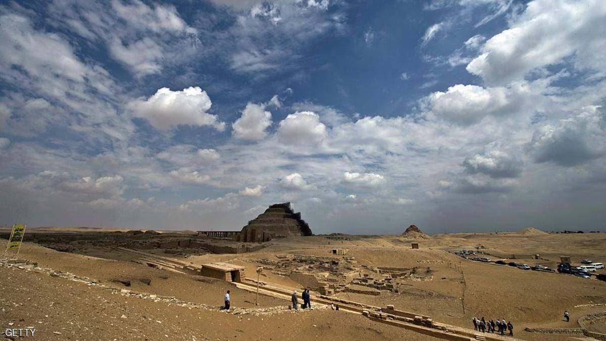 العثور على 12 مقبرة فرعونية جنوبي مصر