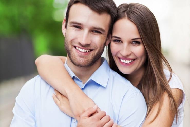 لماذا صديقِك المقرب قد يكون أفضل حبيب؟