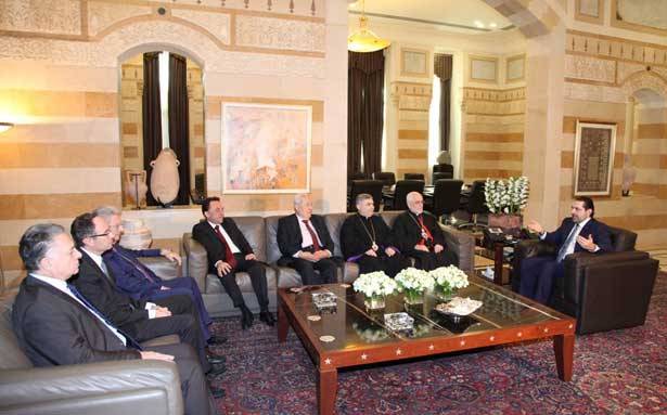 الحريري بحث الأوضاع مع زواره
أسودريان: للتضامن حول رئيس الحكومة