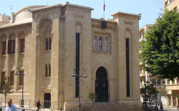 عودة الإستثمارات السعوديّة الى لبنان قرار أفراد ومُؤسّسات لا قرار حكومات
وتحكمها مُعدّلات الأرباح والخسائر والإستقرار الأمني والتشريعات الماليّة
زيادة فرص الإستثمار وإصلاحات الدولة في لبنان عامل رئيسي في اجتذاب الرساميل
