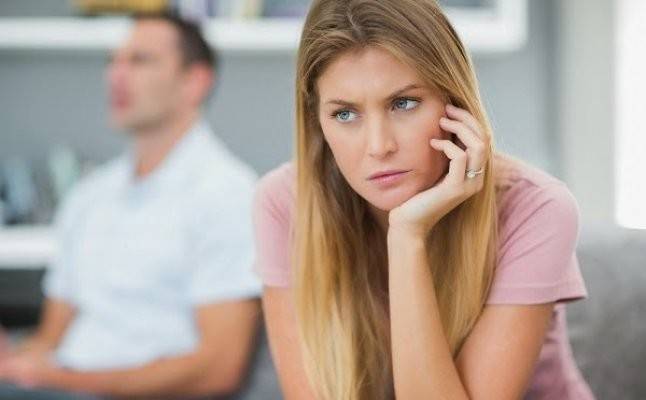 إذا تجاهلك زوجكِ .. اتبعي هذه الخطوات!