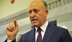 ريفي يسلم  السيارات  المصفحة لقوى الامن