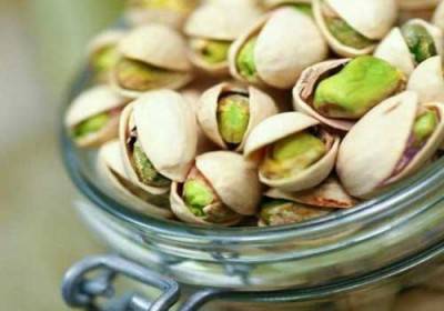 للرجال فقط.. الفستق الحلبي يزيد الرغبة الجنسية ويعالج الضعف