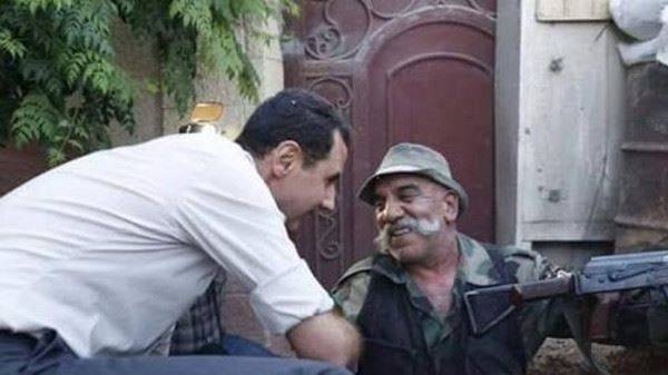 هل تذكرون صورة هذا الرجل الذي ظهر مع الأسد؟
