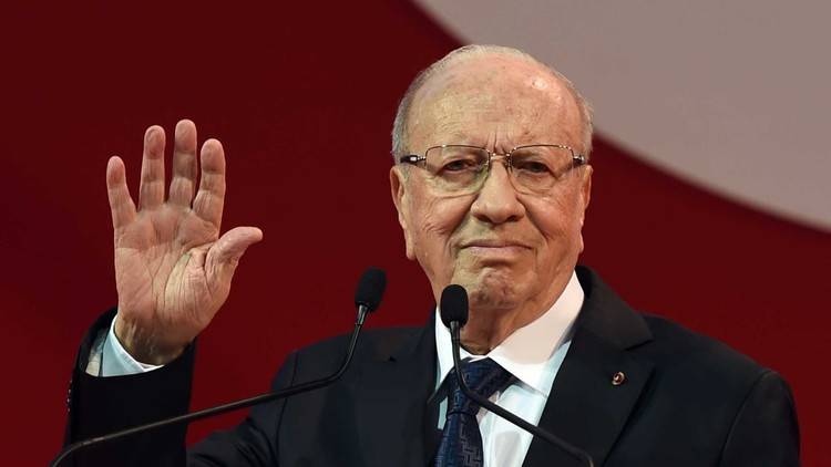 بمناسبة إحياء ذكرى عيد الثورة.. السبسي يقرر العفو عن 3706 من السجناء
