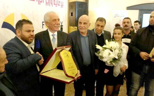 زعيتر رعى إطلاق مهرجان التسوّق والسياحــة في صور:
التنمية تستدعي همّة لبنان المغترب والمقيم