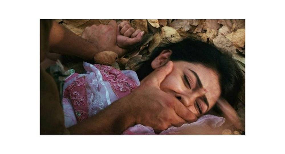 خمس سنوات نافذة لاغتصابه ابنته بالقوة امام حفيدته وهو مخمور