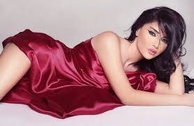 بعد نشر صورها  بملابس داخلية.. هذا ما قالته ميليسا