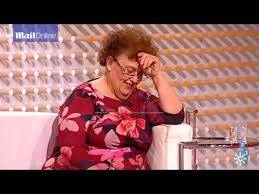 بالفيديو: ضيفة تغفو خلال برنامج تلفزيوني!