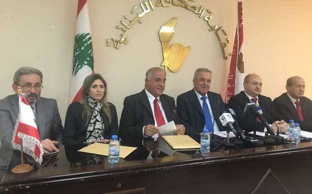 عقد مُؤتمراً صحافياً حول قانون الإيجارات
سكرية ناشد عون والنواب لعدم
التهاون وتعريض الأمن الإجتماعي للإهتزاز