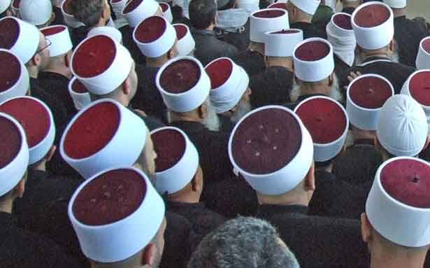 205.137 ناخباً درزياً مُقابل 1.329.112 ناخباً مسيحياً و1.062.102 سنياً و1.043.763 شيعياً