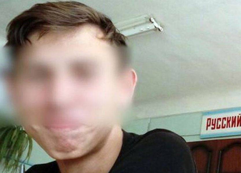 تفاصيل مريبة.. مراهق قتل أفراد عائلته بالفأس أثناء نومهم!