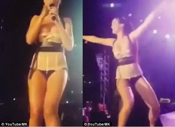 فيديو محرج وفاضح.. صدرُ فنانة مثيرة يخرج من مكانه على المسرح!