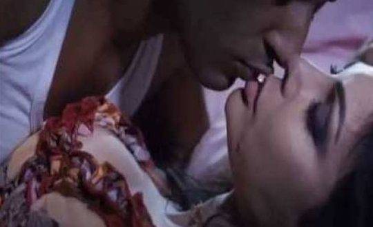 اليكم أشهر القبلات في الدراما العربية!