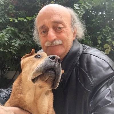 بالصورة: جنبلاط يزور مكانا عرفه منذ 45 عاما..