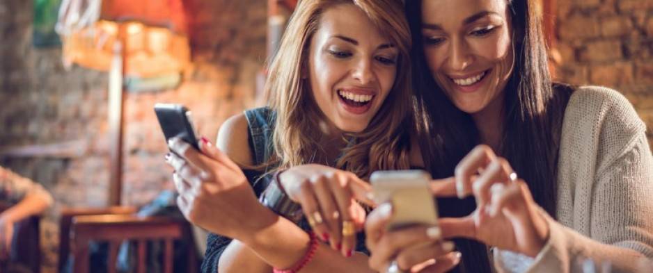 ما علاقة إستخدام الهاتف بكبر حجم الإبهام؟