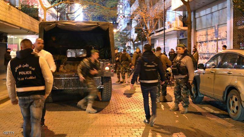 فيديو يعرض لاول مرة :  لحظة القبض على انتحاري الحمرا