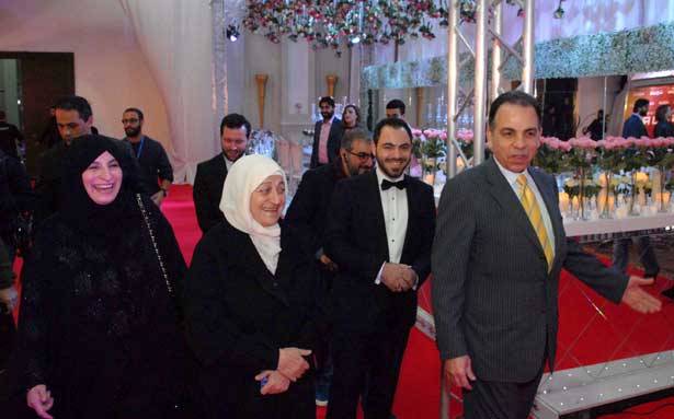 الحريري جالت في معرض الأعراس