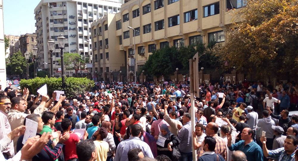 الحكم ببراءة 13 طفلا تظاهروا ضد اتفاقية "تيران وصنافير"