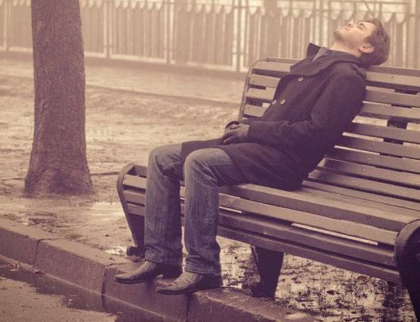 اكتشف خيانة زوجته.. لن تصدّقوا ماذا فعل!
