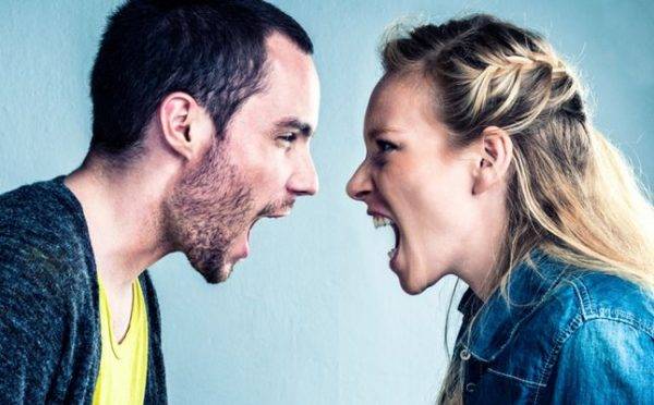 10 عبارات لا يجب عليكي أن تعايري الزوج بها