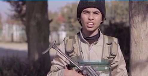 داعش ينشر مقطعاً مصوراً لطفل عراقي ينفذ عملية انتحارية في الموصل