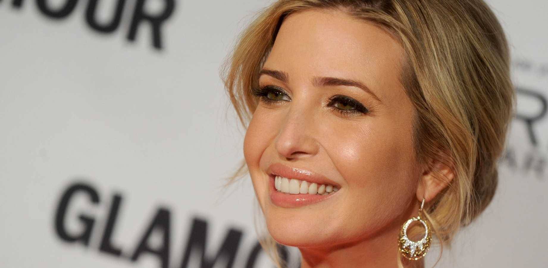 الفاتنة "إيفانكا ترامب" على الأرض مع ابنها  ..في أول فيديو لها من البيت الأبيض