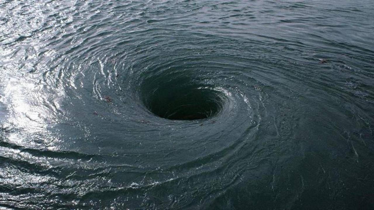 ظهور سفينة بعد 90 عاما من اختفائها في مثلث برمودا.. ماذا وجد بداخلها؟