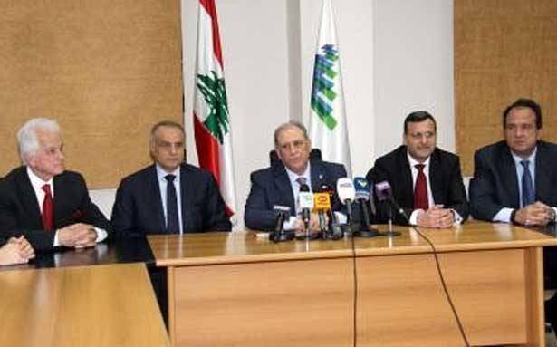الأيّوبي وكريديّة تسلّما مهمّاتهما
الجراح : الهدف إطلاق قطاع الإتصالات
بمقاربة ورؤية جديدة وشاملة