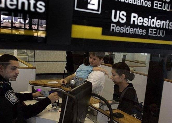 شرط جديد قد يؤثر على "جميع" المسافرين إلى أميركا