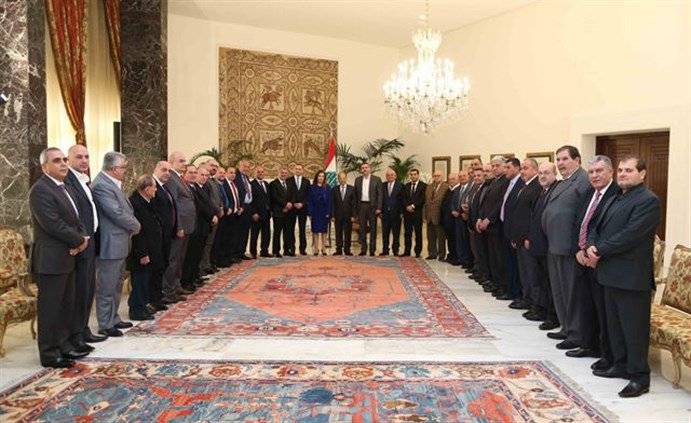 الرئيس عون يكشف عن وضع خطة جديدة لمعالجة النفايات يعلن عنها قريبا.. رئيس الجمهورية "سأتابع مطالب اتحادات البلديات لا سيما عائدات الخلوي"