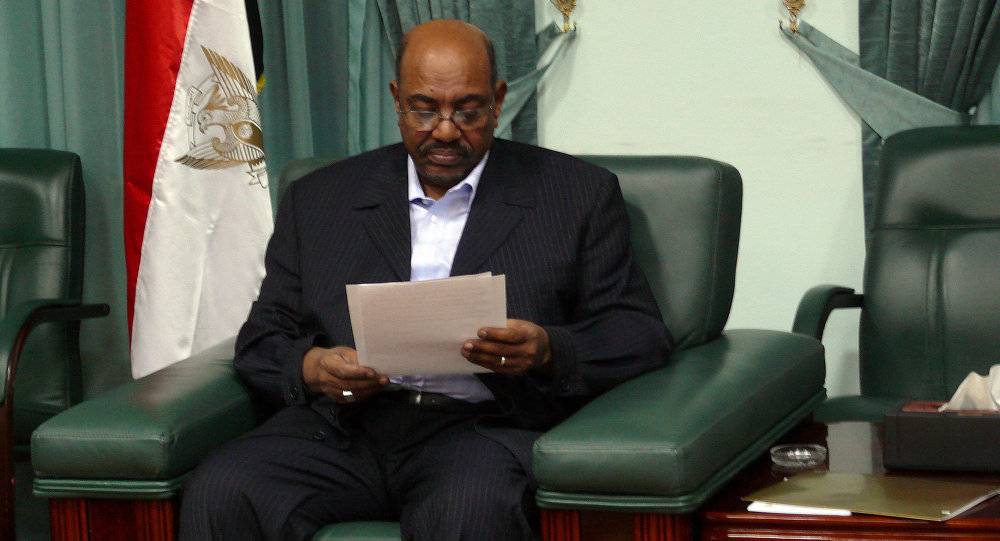 البشير يعفو عن مواطن بريطاني تسلل إلى السودان بطريقة غير شرعية