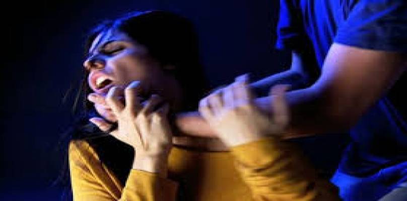 سوري يقتل زوجته ابنة الـ 17 سنة