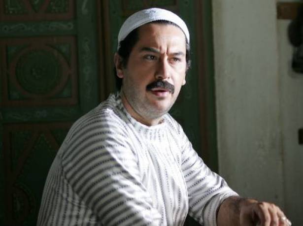 ميلاد يوسف: هذا الشخص مريض نفسي احذروا منه!!