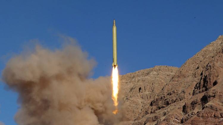 طهران: صواريخنا شأن داخلي وسنواجه أخطاء إدارة ترامب بعقوبات