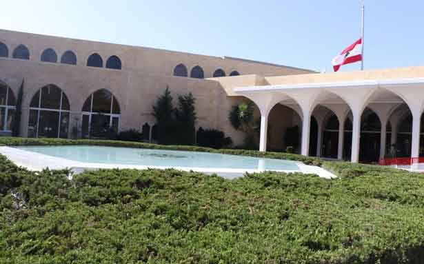 عون سيطرح الغاء الطائفية السياسية مرحلياً