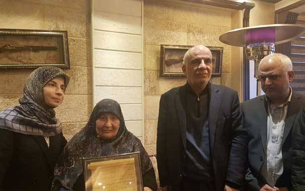عز الدين ووفد من أمل زاروا منزل الشهيد قصير