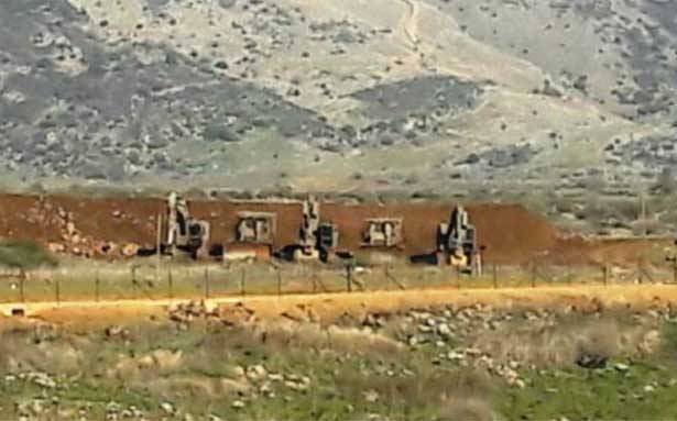 العدو رفع سواتر ترابيّة في الوزاني
ونفذ طلعات استكشافيّة جنوباً