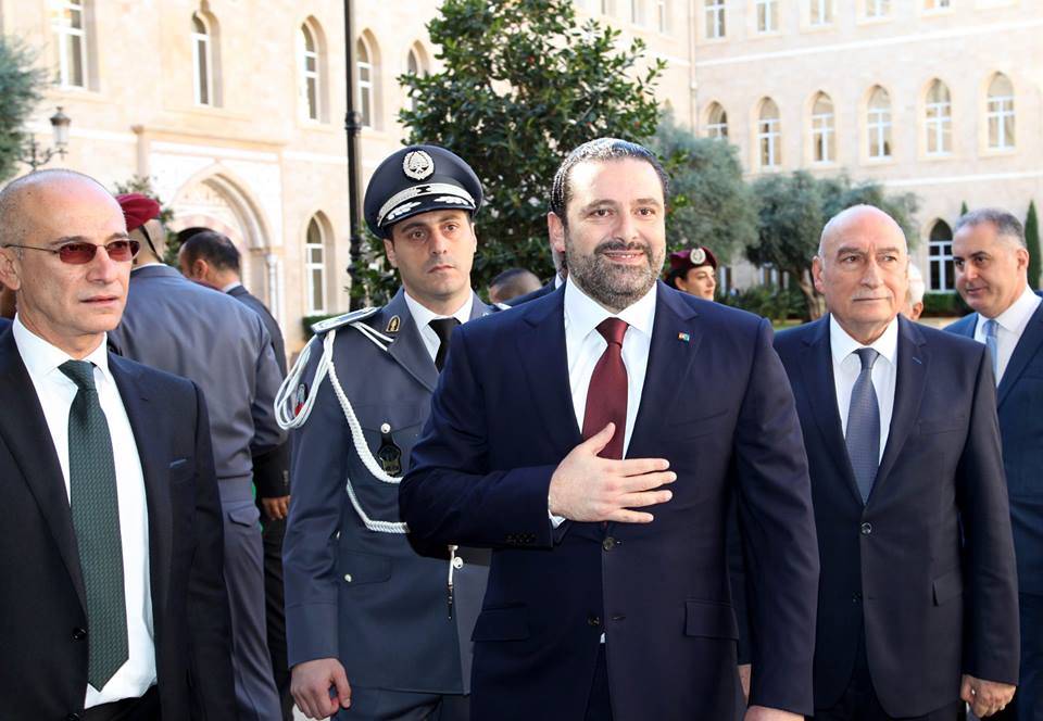 إشتباك بين الفريق الأمني للحريري ومرافقي النواب
