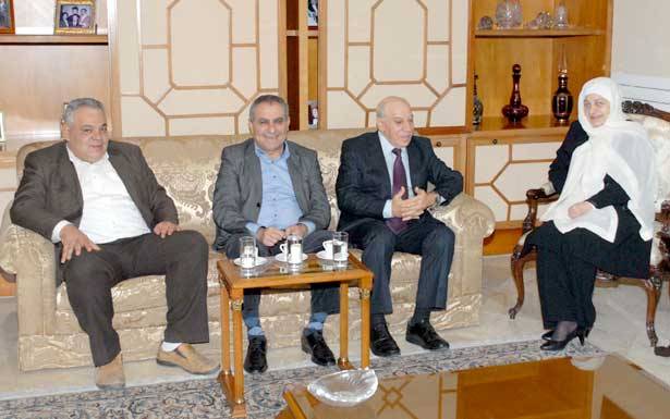 «الديموقراطيّة» زارت الحريري والبزري
فيصل: لصون أمن واستقرار المخيمات