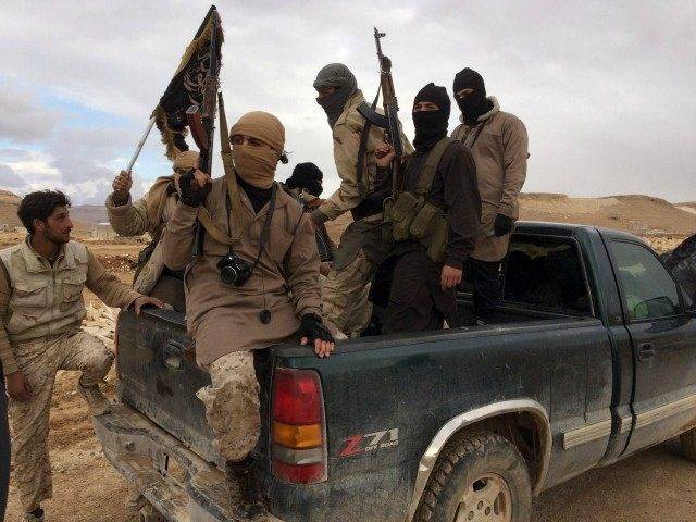 فضائح داعش بالجملة .. لن تصدقوا على ماذا عثر الجيش العراقي