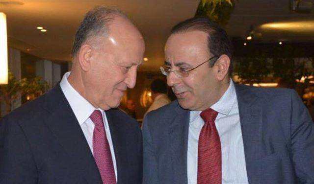 مستشار ريفي يردّ على  عقاب صقر وموضوع السيّارات ويروي ما حصل