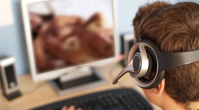 بالفيديو كواليس صناعة الافلام الاباحية وكيف يخدعون المشاهد