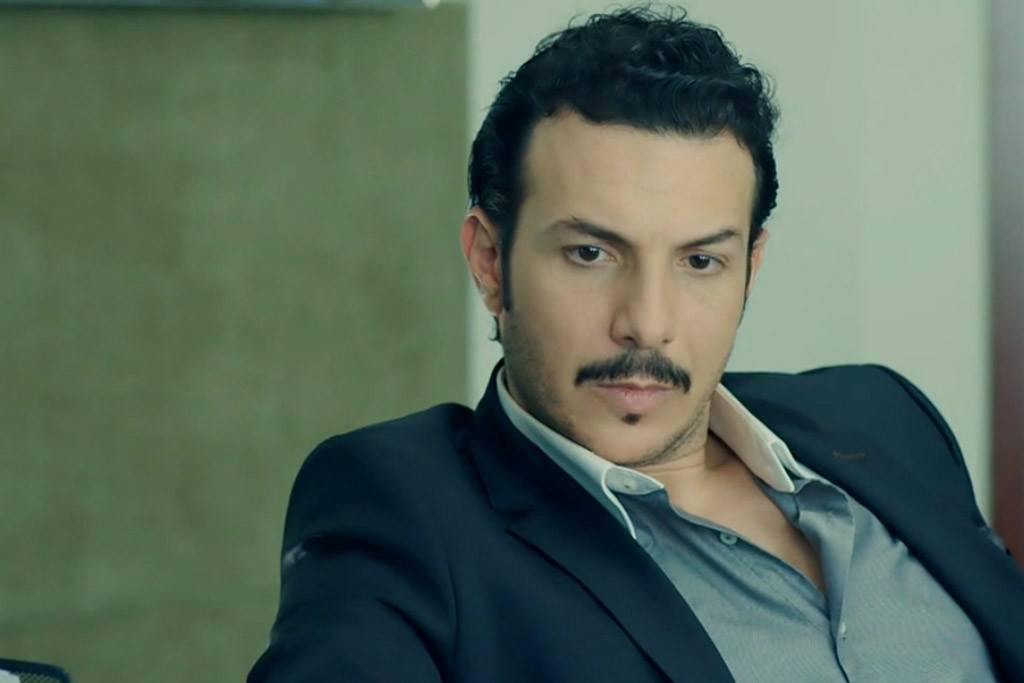 في يوم الحب.. نجوم تزوّجوا بعد قصّة حب