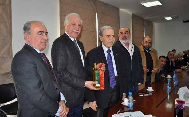زار جامعة الكسليك وبحث في خطة تعاون
زعيتر اطلع من وفد قضاءي حاصبيا ومرجعيون
على حاجات المنطقة ودعم زراعة الزيتون