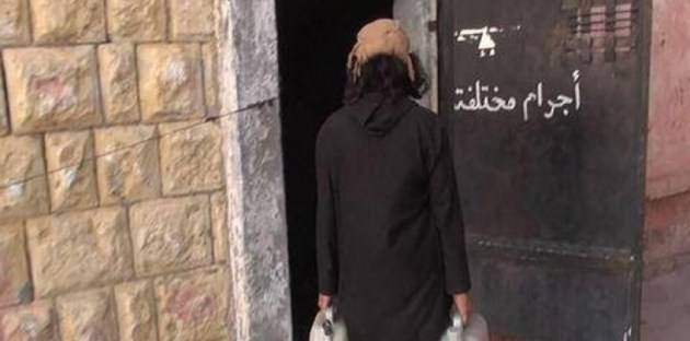 تقرير مفصل: هذه سجون داعش والنصرة.. وهذا ما يجري فيها