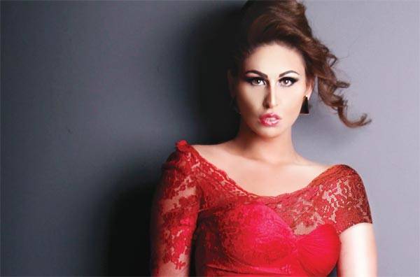 بالصورة : مي سليم تبكي في يوم الحب.. والسبب؟!
