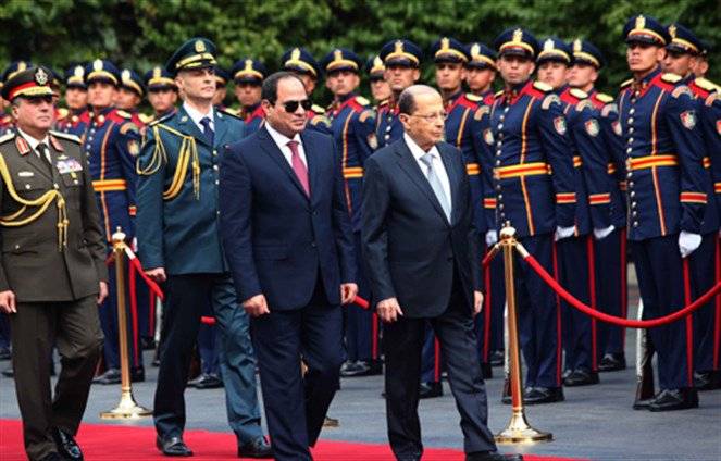 ما هي أهمية زيارة الرئيس عون الى مصر؟ وكيف استقبله اللبنانيون؟